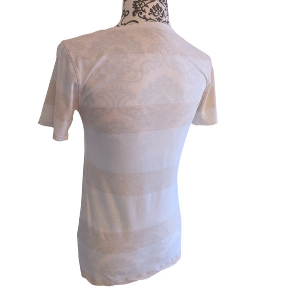 Lululemon Every Yogi Tee Active Run Stripe Pattern Women 6 Cashew White Rel 3 14 - Picture 6 of 9